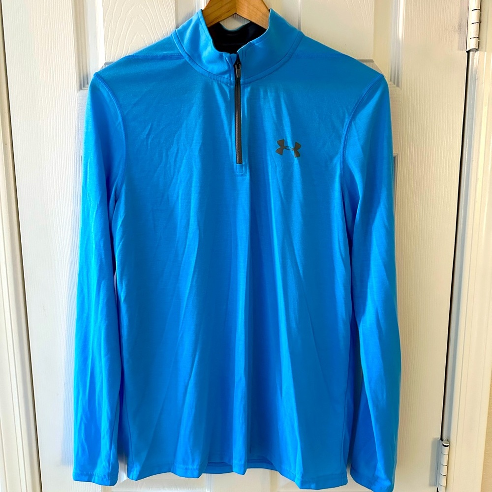 Under Armour - 1/4 Zip - Heat Gear - Size Small - Loose Fit